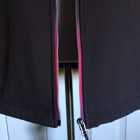 Ideology Activewear - Dark Gray Jacket with Pink Ombre zipper - NWOT - Picture 3 of 10
